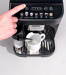Wartung der automatischen Kaffeemaschine