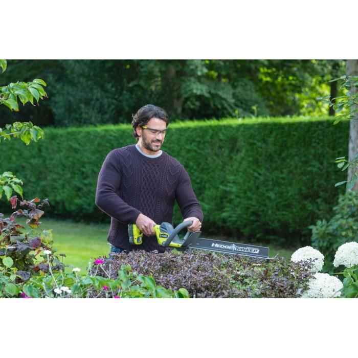 RYOBI LINE RY18HT45A-120 ONE+ Akku-Heckenschere, 18 V, 45 cm Klinge, 1 18-V-2,0-Ah-Akku und 1 Batterieladegerät