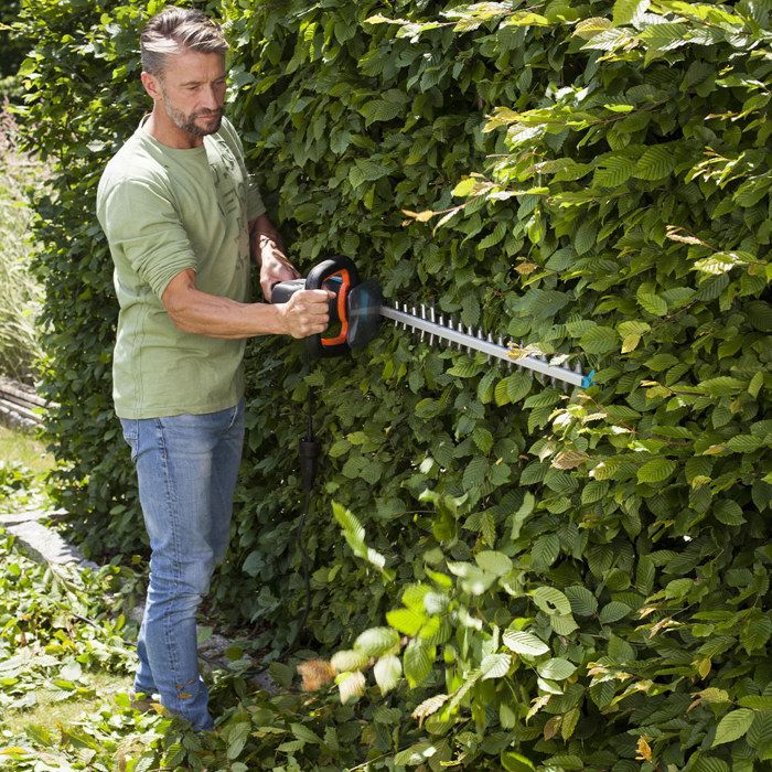 GARDENA PowerCut 700/65 700 W 9835-20 Elektro-Heckenschere