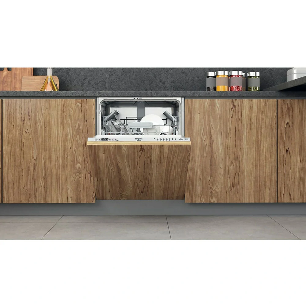 Lavastoviglie da incasso Hotpoint HI 5030 W