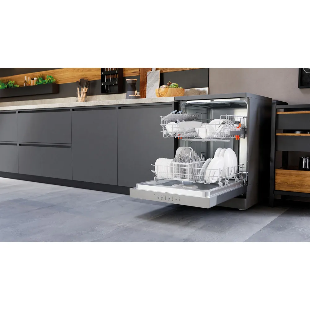 Lavastoviglie libera installazione Hotpoint  14 COPERTI C INOX HA2FFC14BX