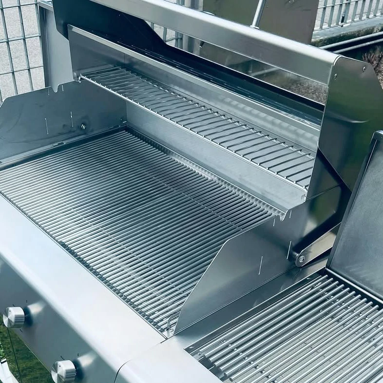 Fry Top 750 Basic Gasgrill auf der Arbeitsplatte mit 4 Brennern, runder Grill