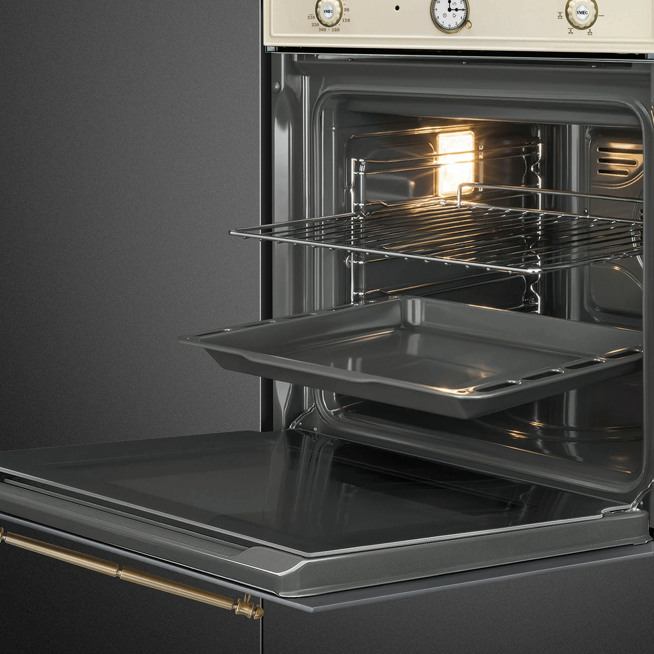 Smeg CORTINA 60CM PANNA SF67C1PO Einbauofen