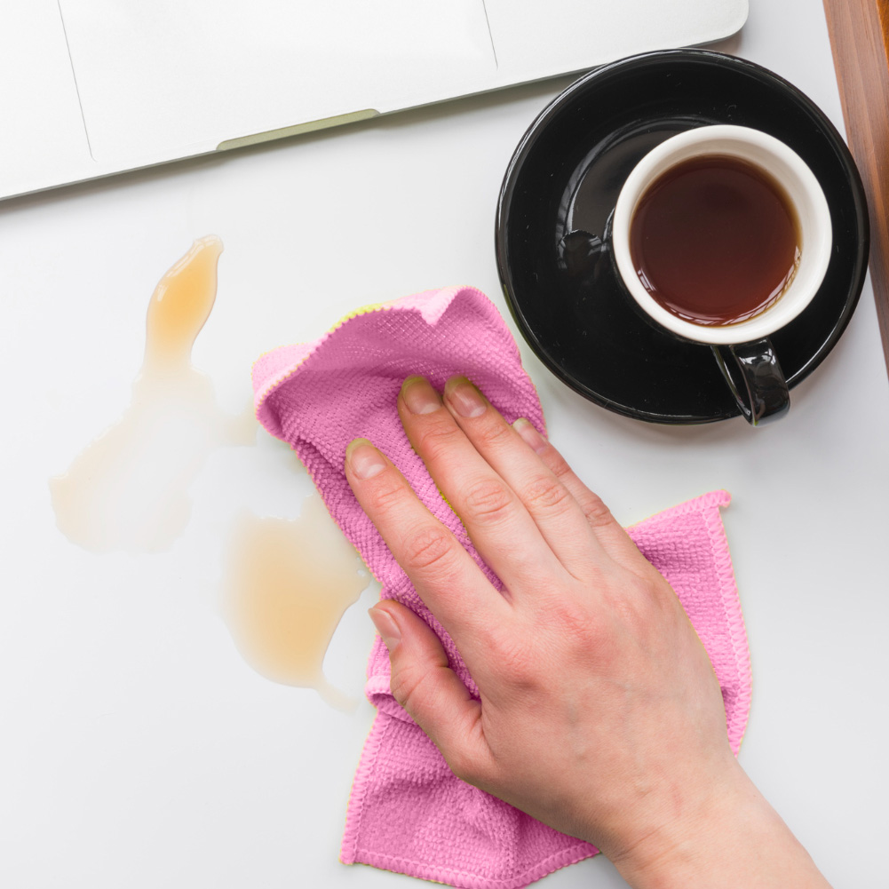 Panno multiuso con angolo abrasivo Angee rosso