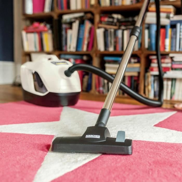 NEUER KARCHER DS 6 PLUS — Beutelloser Staubsauger mit Wasserfilter und Zubehör — Weist 99,95% der staubfreien Luft ab