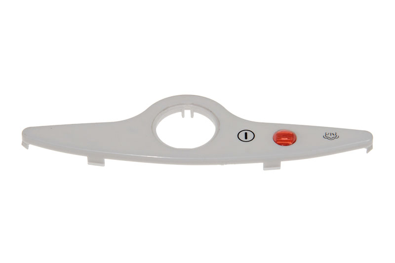 HINTERN. WEISSE TAFEL MIT EDELSTEIN