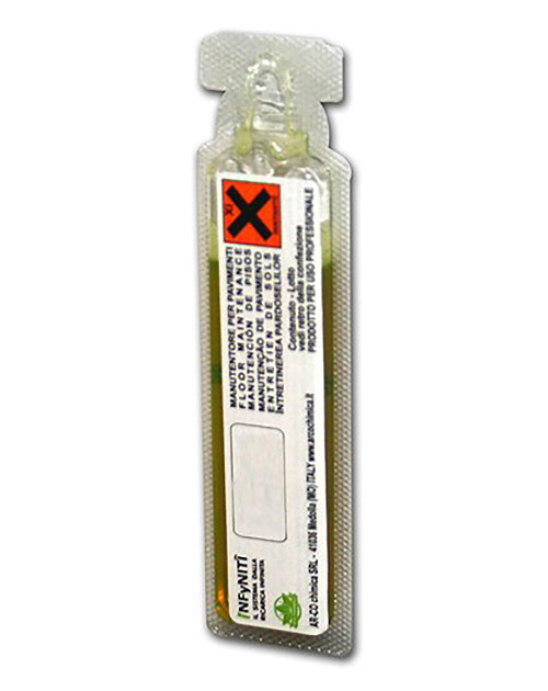 Packung mit 160 Einzeldosen Infyniti Lipari Cedro 15 ml.