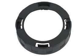 Schwarze Mixschüssel mit Nuss