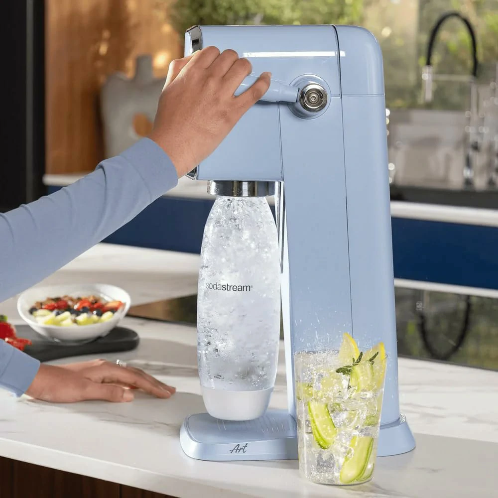 Sodastream Art Misty Blue Karbonisator mit Sodastream-Flasche und Nachfüllung