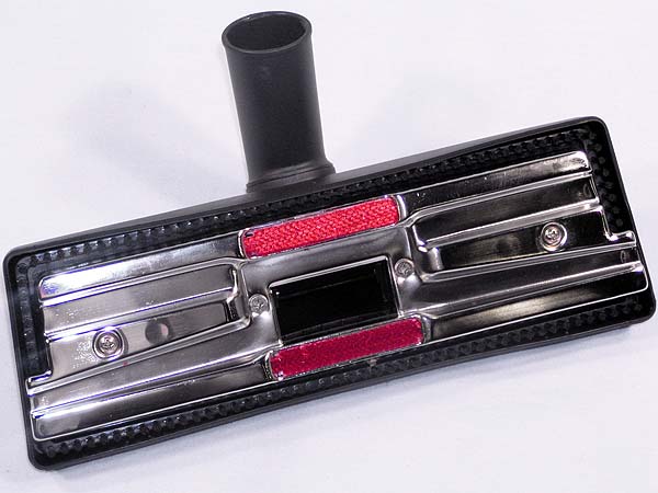 SCHWARZE BODENBÜRSTE