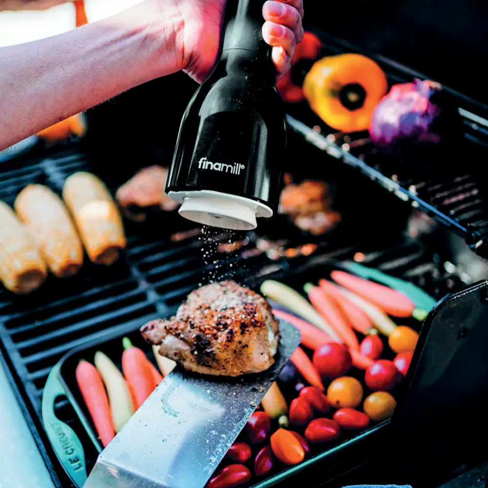 Finamill Midnight Black USB-wiederaufladbare elektrische Gewürzmühle mit 2 Behältern