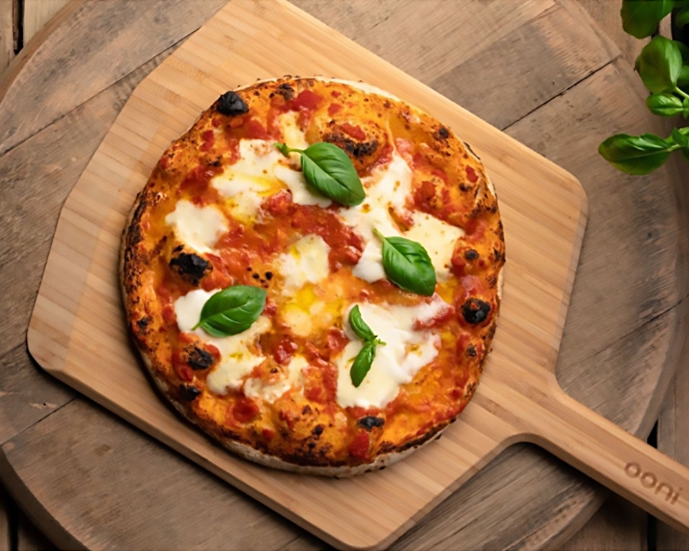 Ooni Pizzaschaufel aus Holz, 40 cm