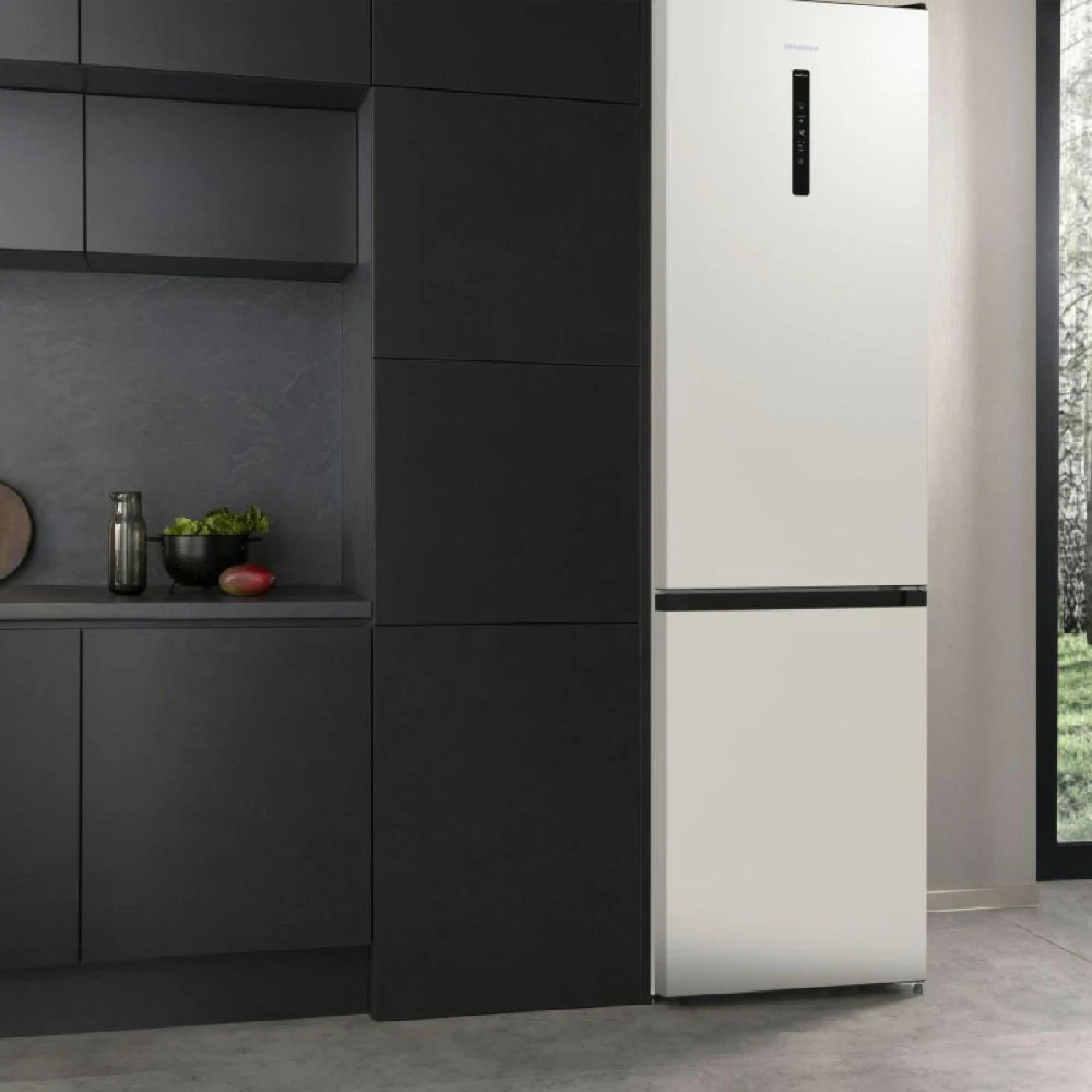 Hisense TOTAL NOFROST 331LT E 60 CM CREAM RB434N4CRE Kombikühlschrank
