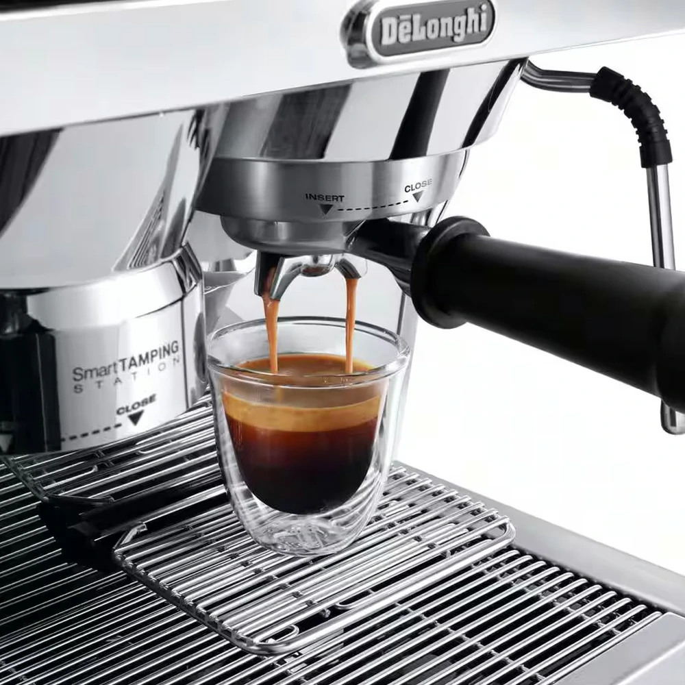 The Specialist EC9355.M Manuelle Espressomaschine