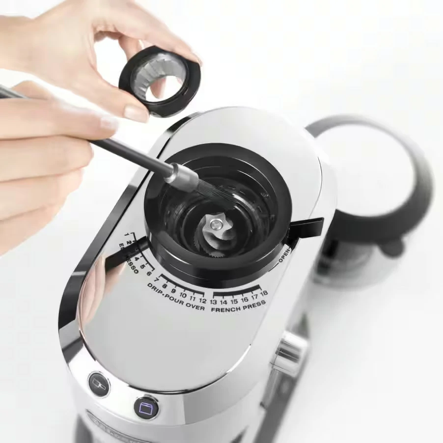 De Longhi Dedica KG520.M elektronische Kaffeemühle aus Metall