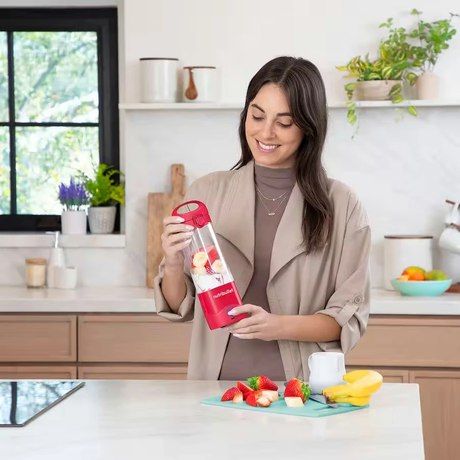 Nutribullet Tragbarer magentafarbener tragbarer Mixer