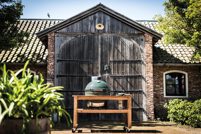 Tisch aus Eukalyptusholz für Big Green Egg XL